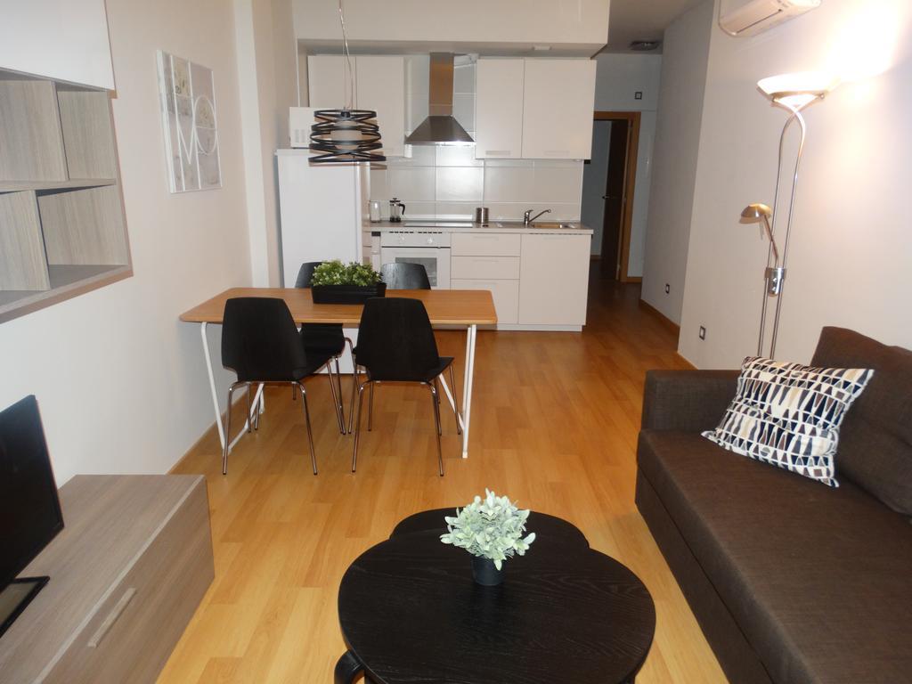 Malaga Apartamentos Bagian luar foto