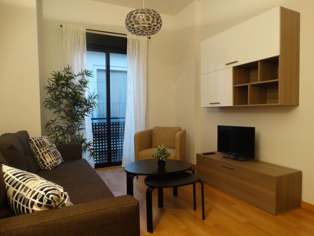 Malaga Apartamentos Bagian luar foto